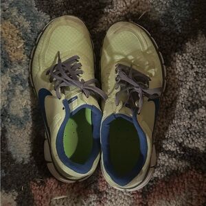 Women's Blue and Green Athletic Shoes